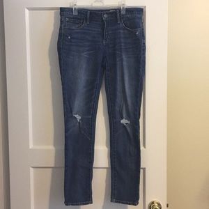 Treasure & Bond Distressed Skinny Jeans